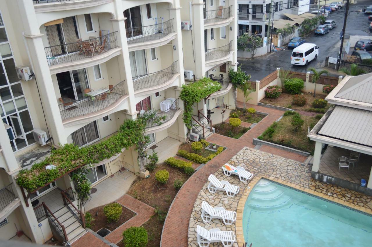 Residence Les Peupliers Flic en Flac Bagian luar foto