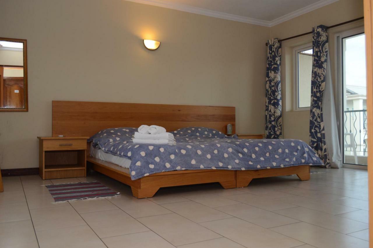 Residence Les Peupliers Flic en Flac Bagian luar foto